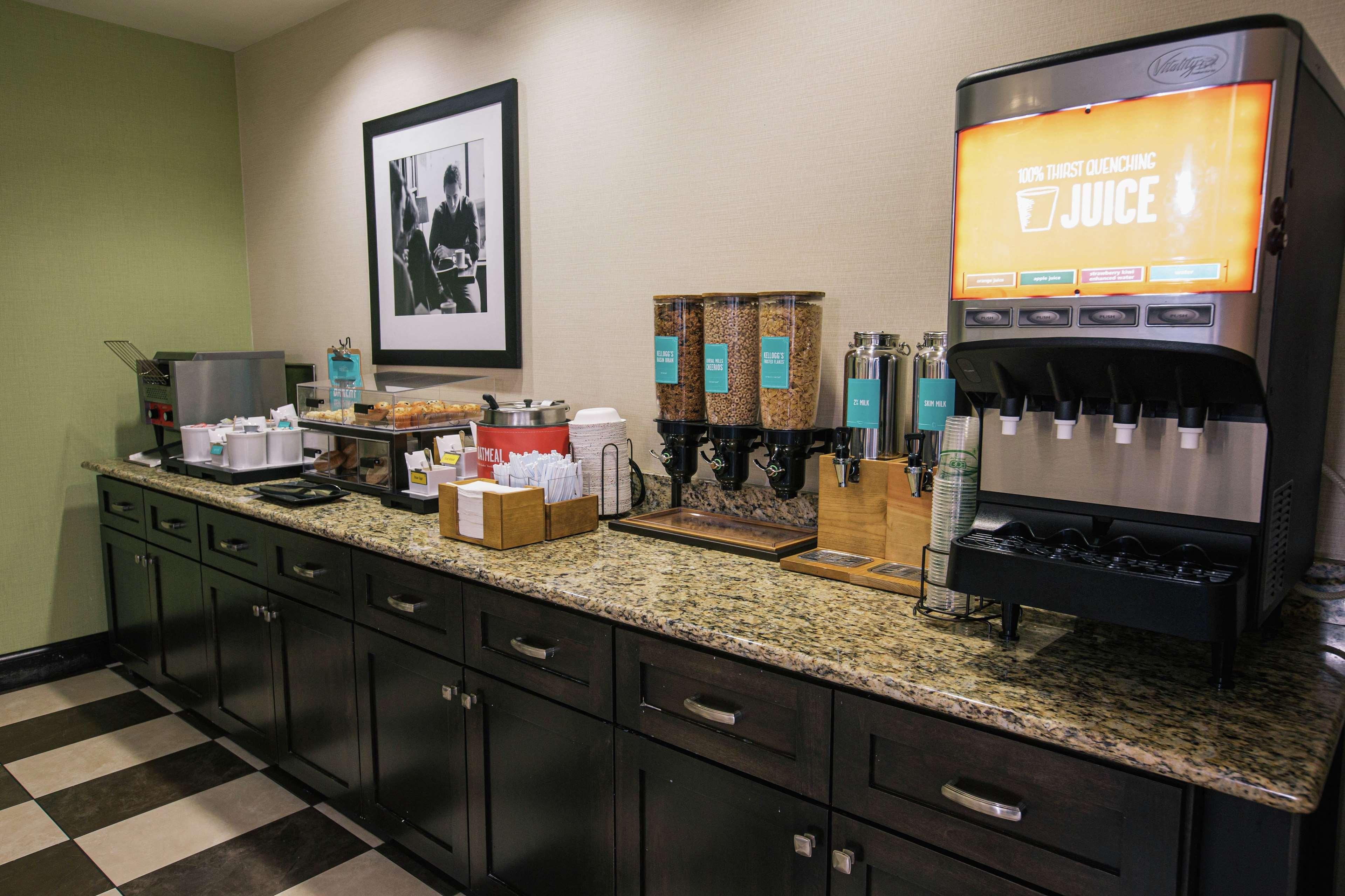 Hampton Inn & Suites Effingham Bagian luar foto