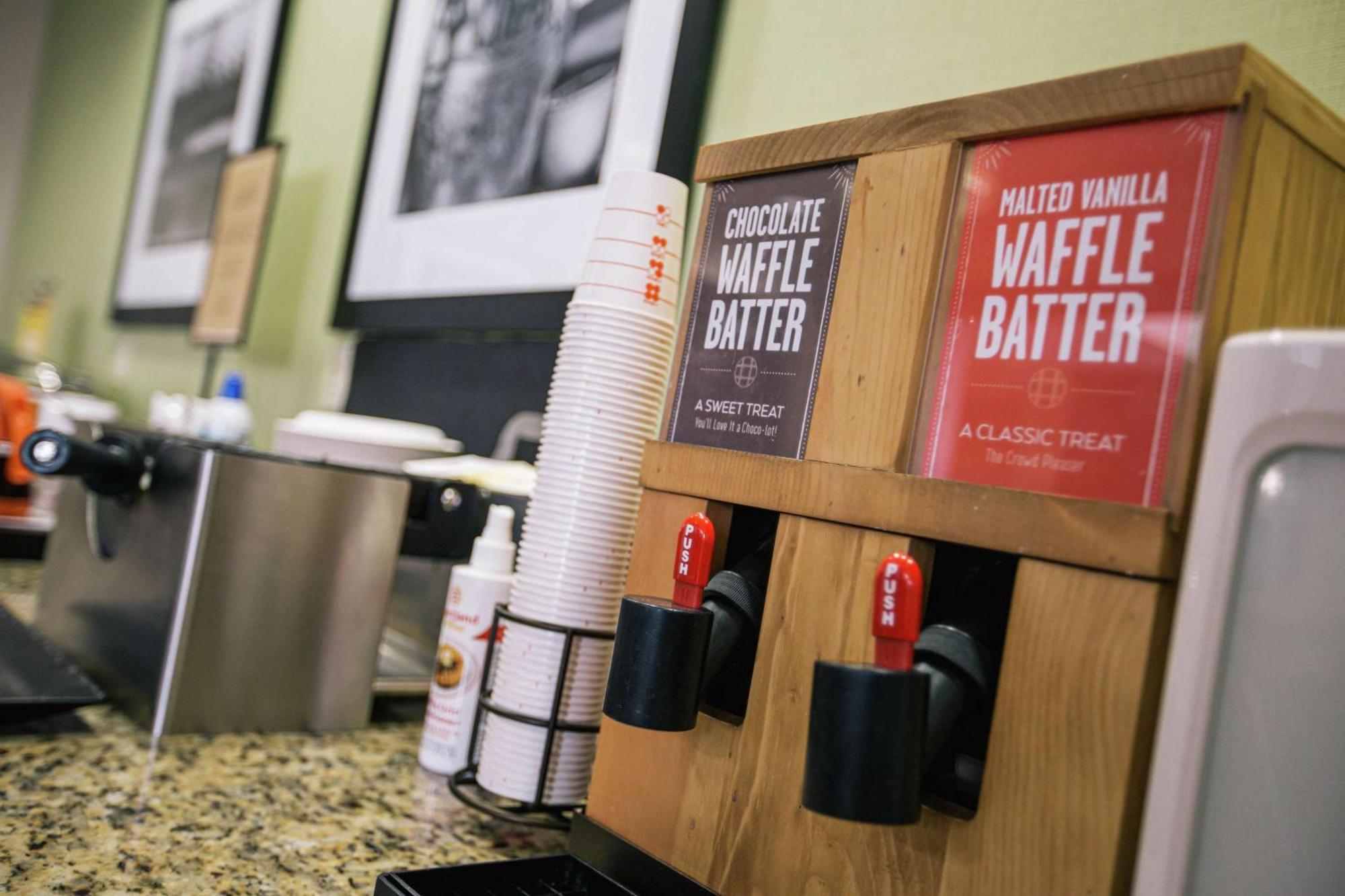 Hampton Inn & Suites Effingham Bagian luar foto