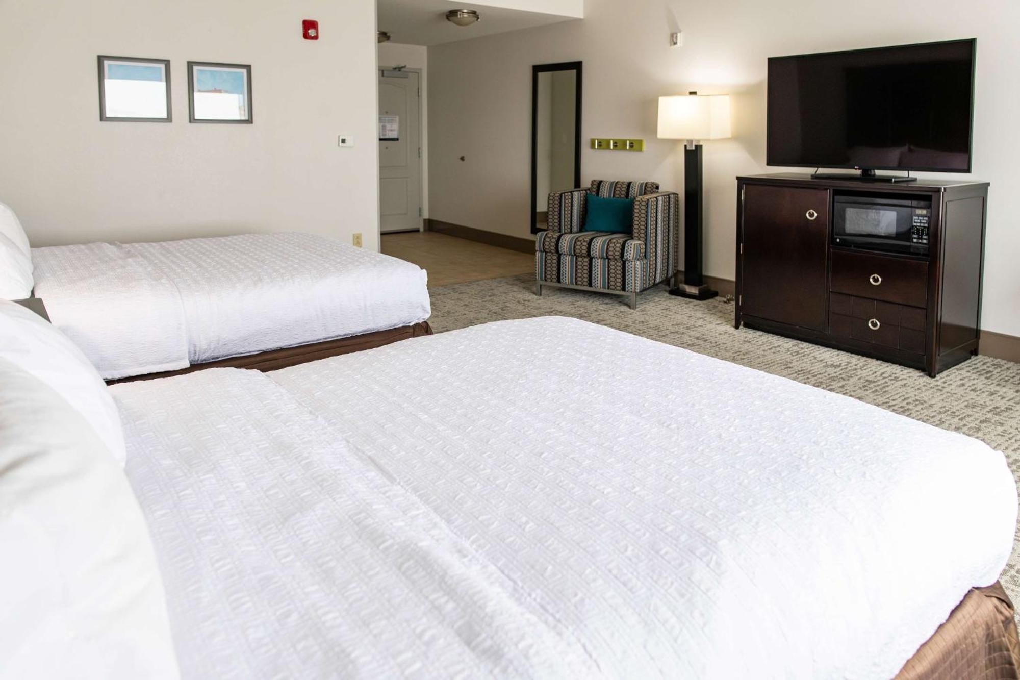 Hampton Inn & Suites Effingham Bagian luar foto